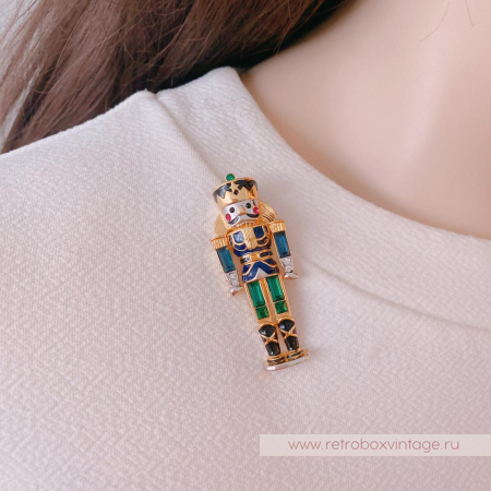 MONET Брошь «Синий щелкунчик»