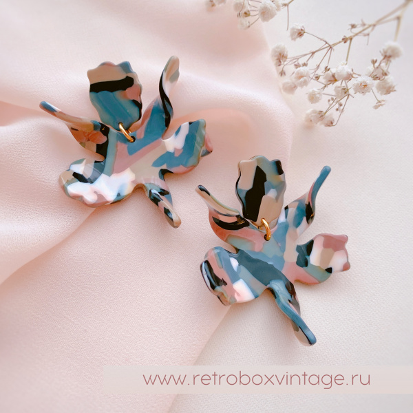 LELE SADOUGHI Серьги «Орхидеи малые: кашемир» бежево-серые LELE SADOUGHI Серьги «Орхидеи малые: кашемир» бежево-серые