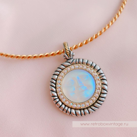 KIRKS FOLLY Кулон на гривне «Свет луны»