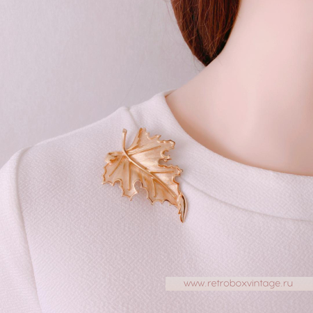 TRIFARI Брошь «Танец кленового листа: золото» TRIFARI Брошь «Танец кленового листа: золото»