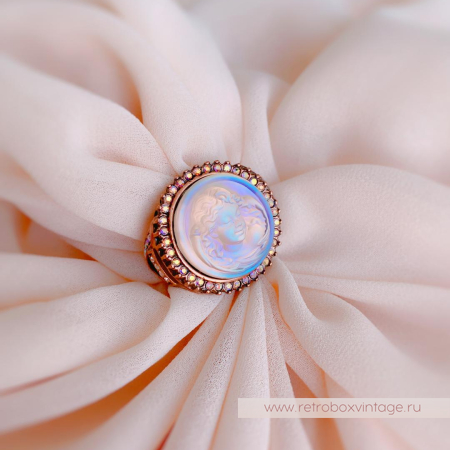 KIRKS FOLLY Кольцо «Спящий ангел: персиково-голубой в бронзе»