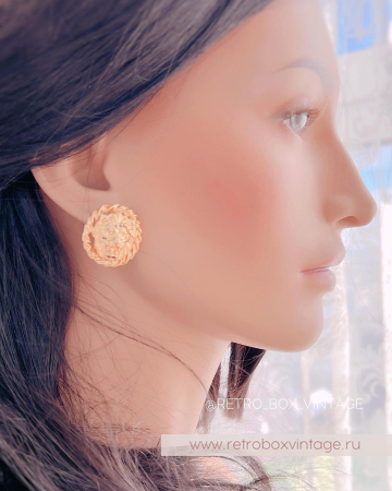ANNE KLEIN Серьги-гвоздики "Золотые львы: круглые со жгутиками"