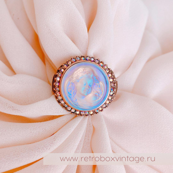 KIRKS FOLLY Кольцо «Спящий ангел: персиково-голубой в бронзе»