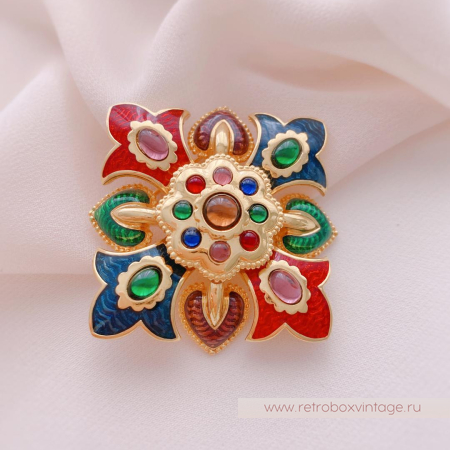 JOAN RIVERS Брошь «Шахерезада: мальтийский крест»