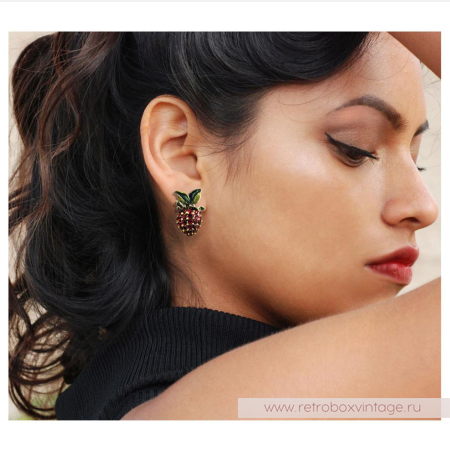 SWEET ROMANCE Брошь «Спелая земляника»