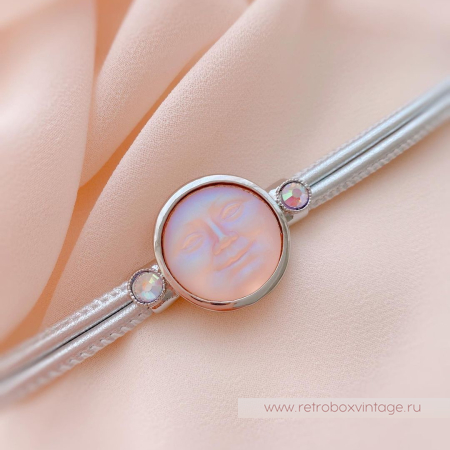 KIRKS FOLLY Браслет «Лунный свет: персиковая в серебре на кожаном ремешке»