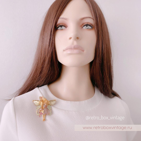 KIRKS FOLLY Брошь-кулон «Фея примулы с золотистыми крылышками»