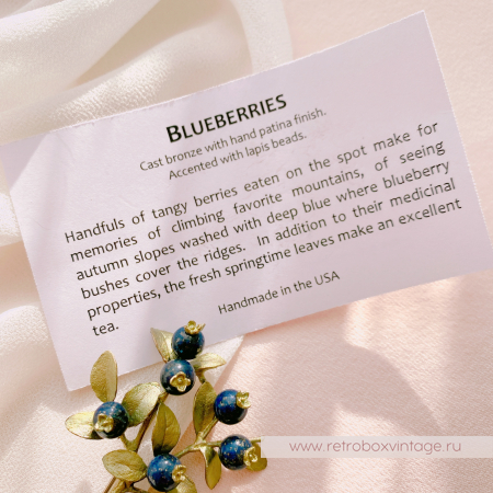 MICHAEL MICHAUD Брошь "Черника" (натуральный лазурит)