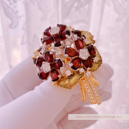 NOLAN MILLER Брошь «Букет фиалок»