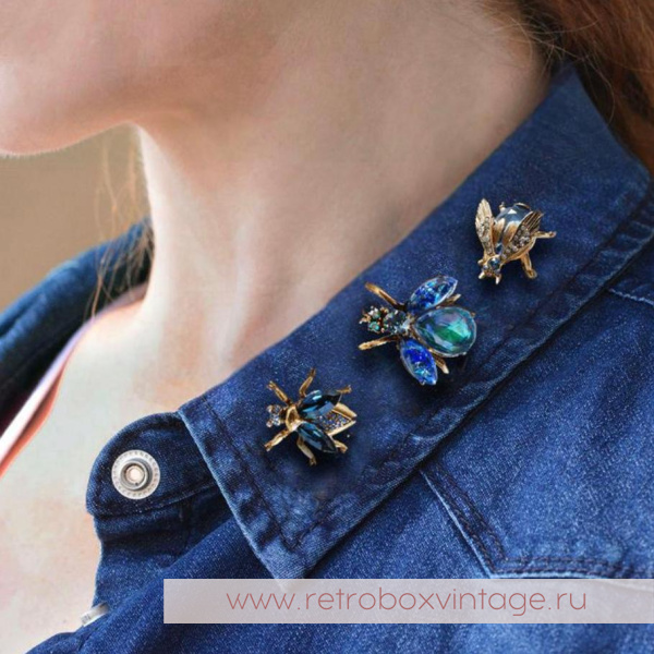 SWEET ROMANCE Трио брошей «Пчелки индиго: сине-фиолетовые в золоте» (3 шт)