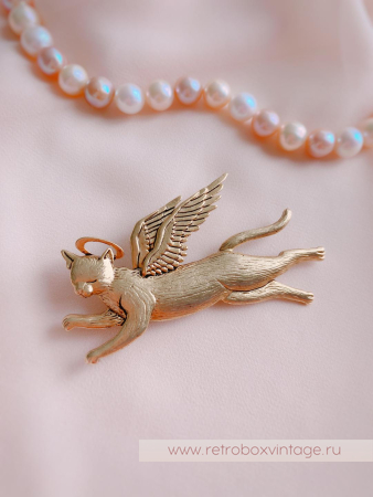 JJ / JONET JEWELRY Брошь «Котик-ангел: золото»
