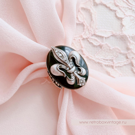 SWEET ROMANCE Кольцо «Королевская лилия - флер де лис» серебро