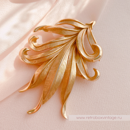 TRIFARI Брошь «Перо мифического феникса»