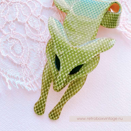 LEA STEIN Брошь «Лиса оливковая с золотой сеточкой»