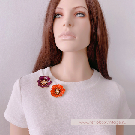 MONET Брошь «Красный коралловый мак»