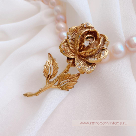 GIOVANNI Брошь «Золотая роза с кристаллами»