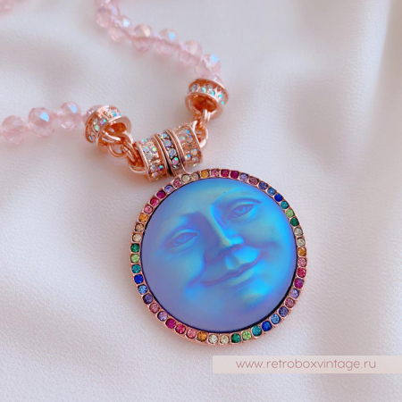 KIRKS FOLLY Колье магнитное «Радужная луна: голубая на розовых бусах»