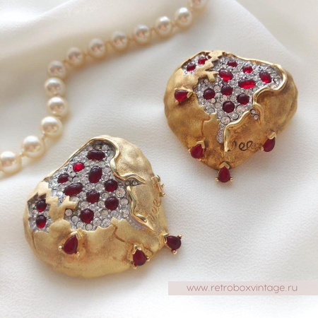 JoiES SALVADOR DALI Брошь «Гранатовое сердце»