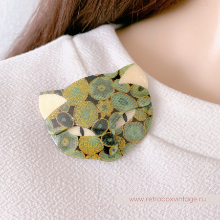 LEA STEIN Брошь «Кошечка: зеленый мох» светлые глазки