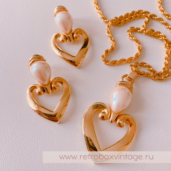 PREMIER DESIGNS Комплект "Сердце любви" Юбилейный выпуск (кулон на цепочке и серьги)