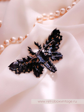 VERA WANG Брошь «Легкость мотылька»