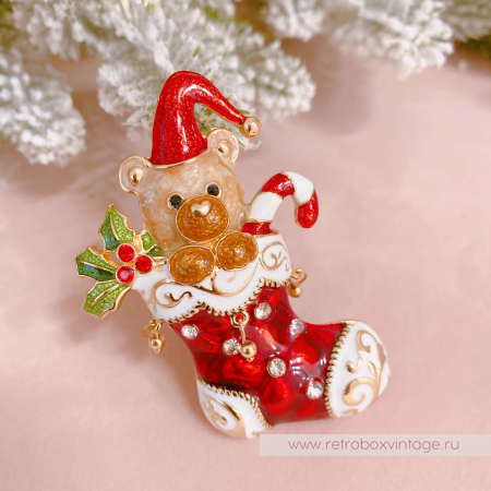 NAPIER Брошь "Мишка в новогоднем валенке"