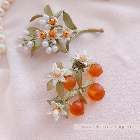 MICHAEL MICHAUD Брошь «Апельсины и цветы»