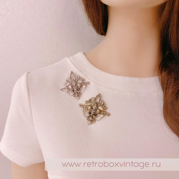 SWEET ROMANCE Брошь-пин «Флер де лис - королевская лилия: бронза»