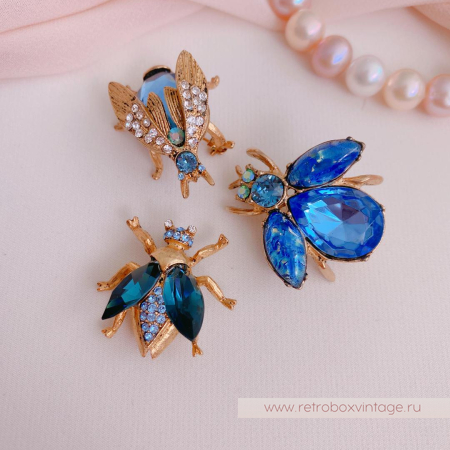 SWEET ROMANCE Трио брошей «Лазурные пчелки: сине-голубые в золоте» (3 шт)
