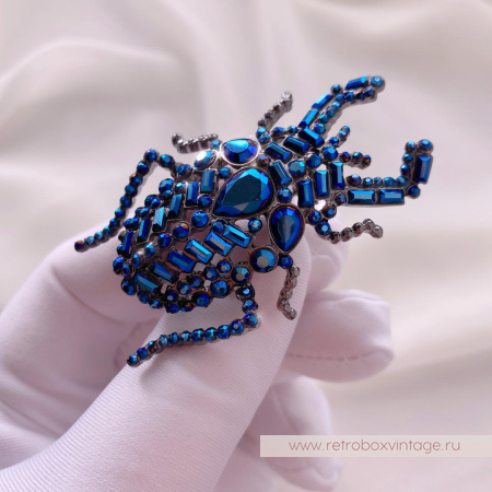 VERA WANG Брошь «Жук»