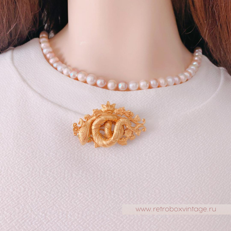 ASKEW LONDON Брошь «Секрет Клеопатры»