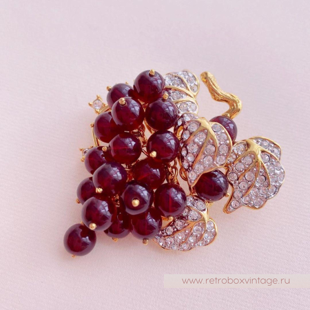 NOLAN MILLER Брошь «Гроздь винограда»