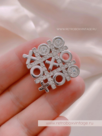 SWAROVSKI Брошь «Крестики-нолики: серебро»