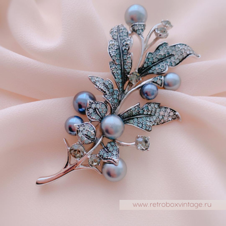 CAROLEE Брошь «Серебристая веточка» CAROLEE Брошь «Серебристая веточка»