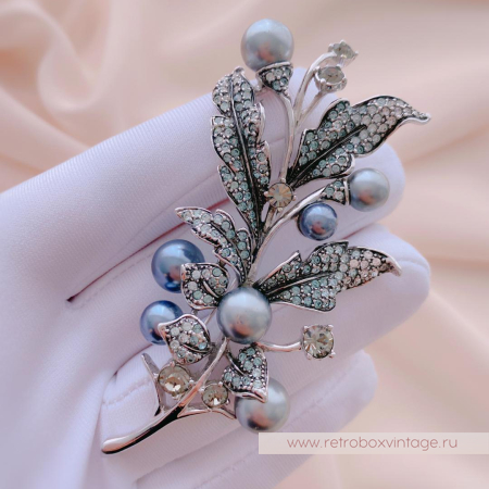 CAROLEE Брошь «Серебристая веточка» CAROLEE Брошь «Серебристая веточка»