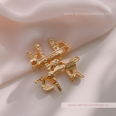 ANNE KLEIN Брошь «Крестики-нолики: золото»