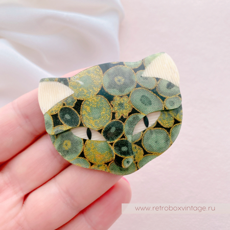 LEA STEIN Брошь «Кошечка: зеленый мох» светлые глазки