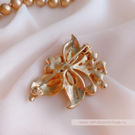 CAROLEE Ожерелье с брошью «Жемчужное золото и золотой цветок»