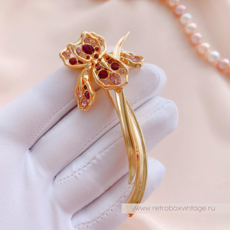 NOLAN MILLER Брошь «Кристальный ирис Тифани» NOLAN MILLER Брошь «Кристальный ирис Тифани»