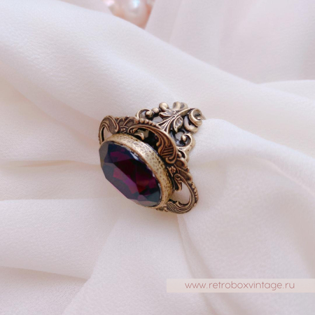 SWEET ROMANCE Кольцо «Одетта: фиолетовый аметист в бронзе» (уценка)
