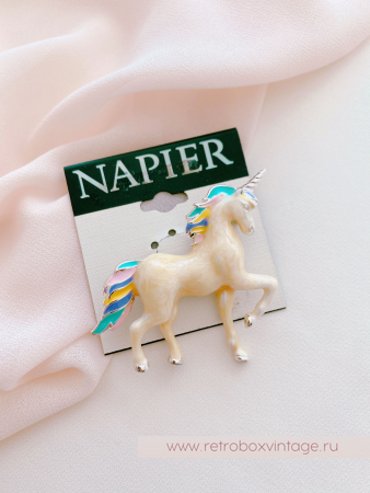NAPIER Брошь «Волшебный единорог»