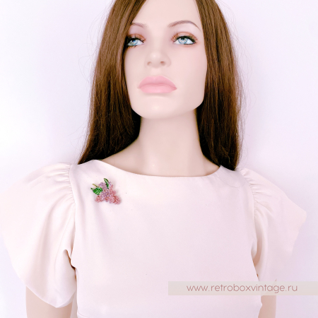 MFA Брошь «Нежная лиловая сирень» Музейная коллекция