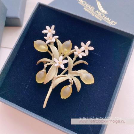 MICHAEL MICHAUD Брошь «Веточка лимона с цветами» музейная коллекция