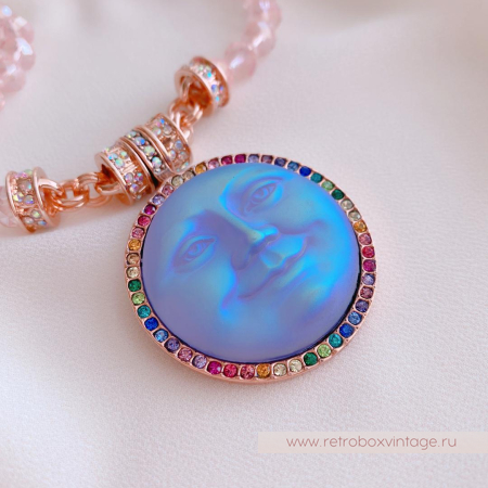 KIRKS FOLLY Колье магнитное «Радужная луна: голубая на розовых бусах»