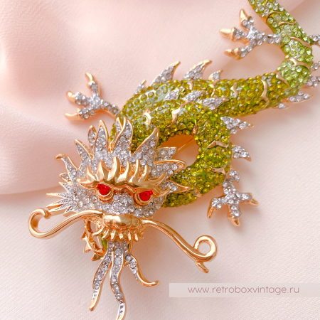 BUTLER AND WILSON Брошь «Зеленый дракон: сила природы»