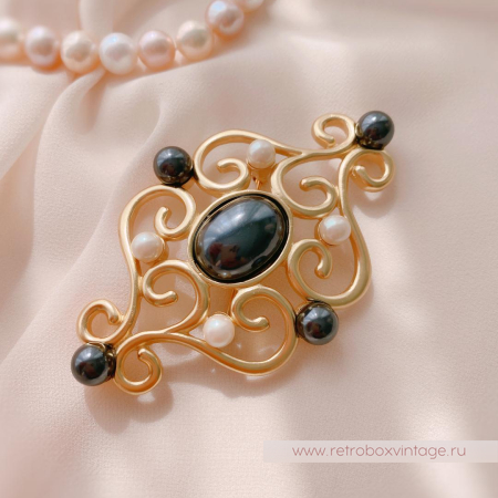 MONET Брошь «Черная жемчужина Византии» MONET Брошь «Черная жемчужина Византии»