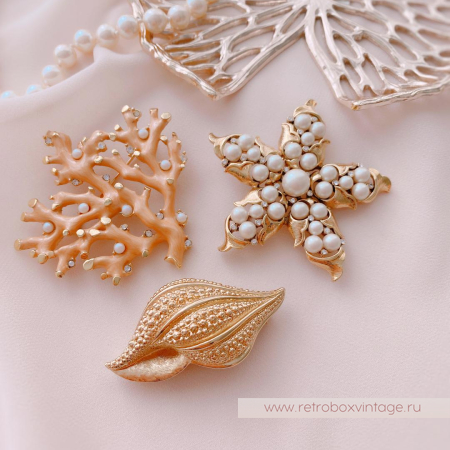 ST.JOHN Брошь «Кораллы»