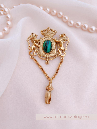 1928 JEWELRY  Брошь «Герб со львами»