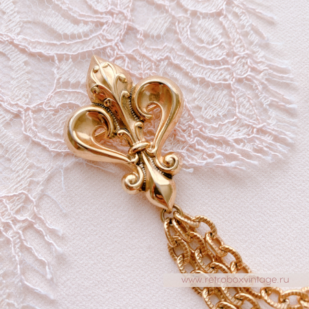 Брошь-шатлен "Сказка Шахерезады с флер-де-лисом" NO NAME