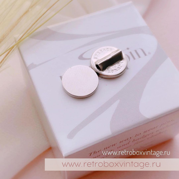 Аксессуар Магнитный держатель броши или кулона «Не порть одежду!» Аксессуар Магнитный держатель броши или кулона «Не порть одежду!»